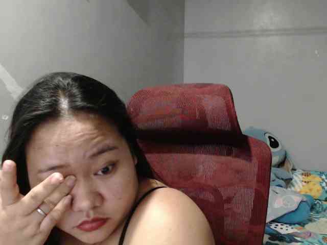 BubbleButtPinay webcam