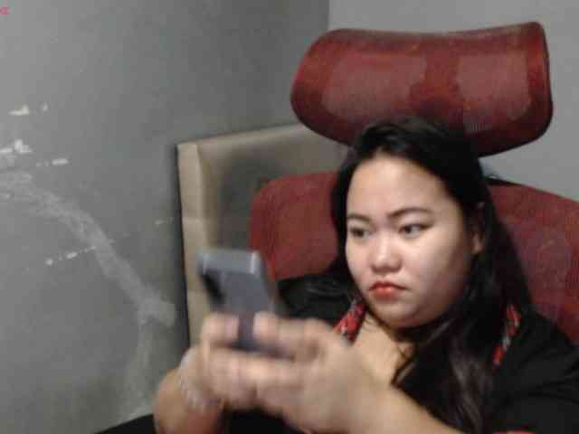BubbleButtPinay webcam