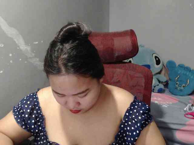 BubbleButtPinay