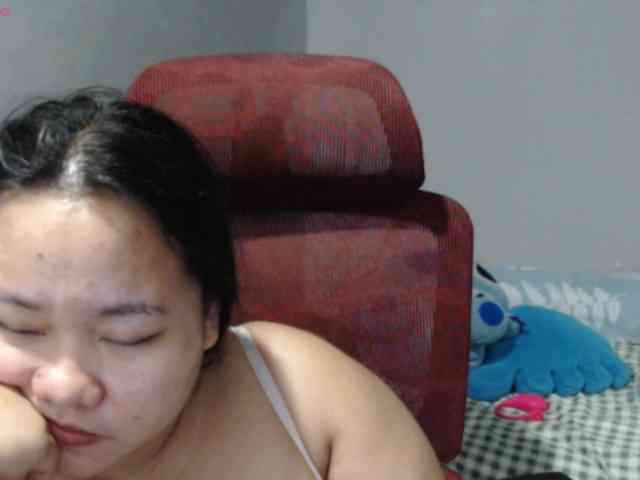 BubbleButtPinay webcam