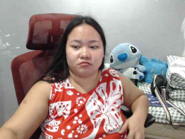 BubbleButtPinay webcam