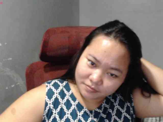 BubbleButtPinay webcam