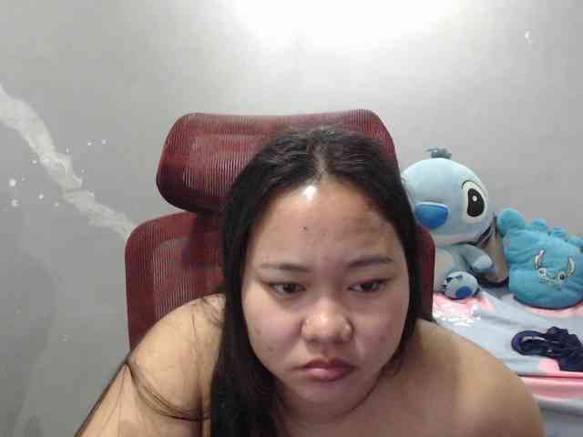 BubbleButtPinay webcam