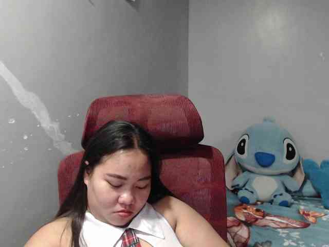 BubbleButtPinay webcam
