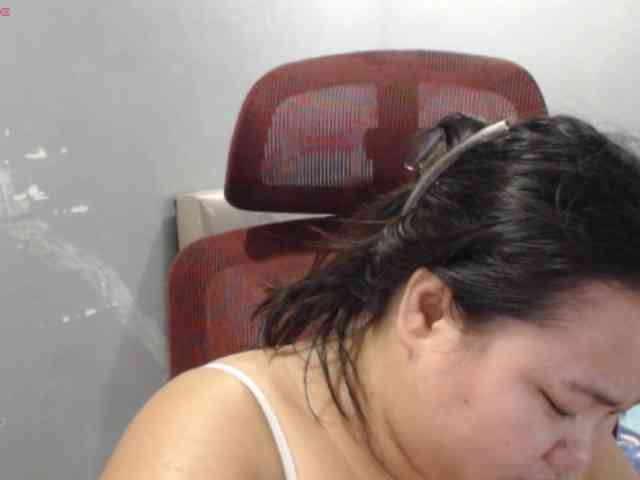 BubbleButtPinay