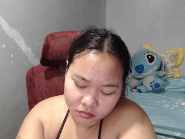 BubbleButtPinay webcam