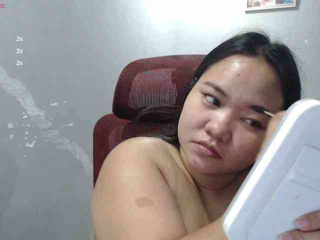 BubbleButtPinay webcam
