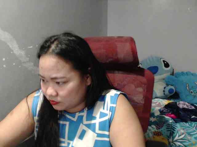 BubbleButtPinay webcam