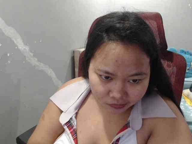 BubbleButtPinay webcam