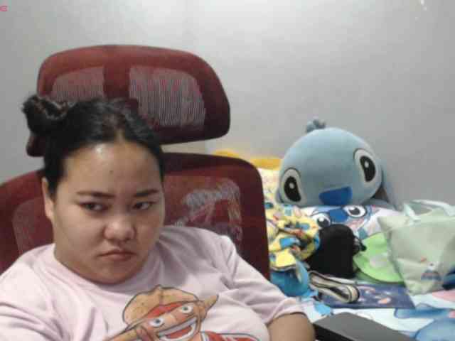 BubbleButtPinay