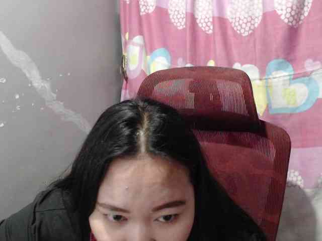 BubbleButtPinay webcam
