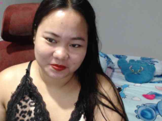 BubbleButtPinay webcam