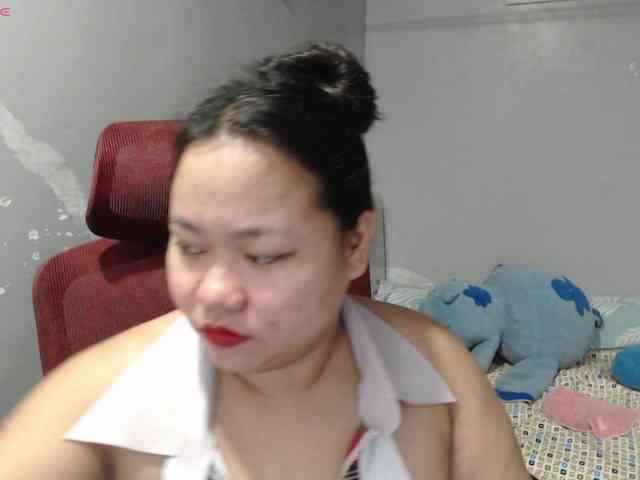 BubbleButtPinay webcam