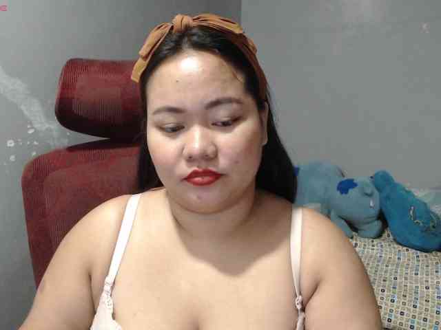 BubbleButtPinay webcam