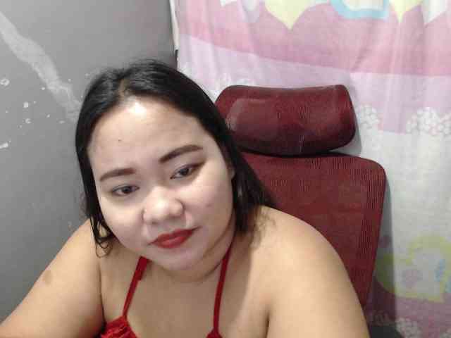 BubbleButtPinay webcam