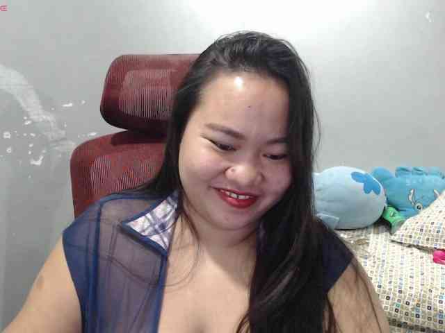BubbleButtPinay webcam