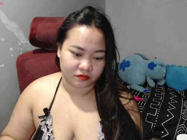 BubbleButtPinay webcam