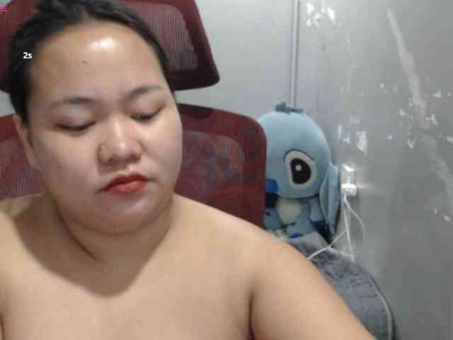 BubbleButtPinay