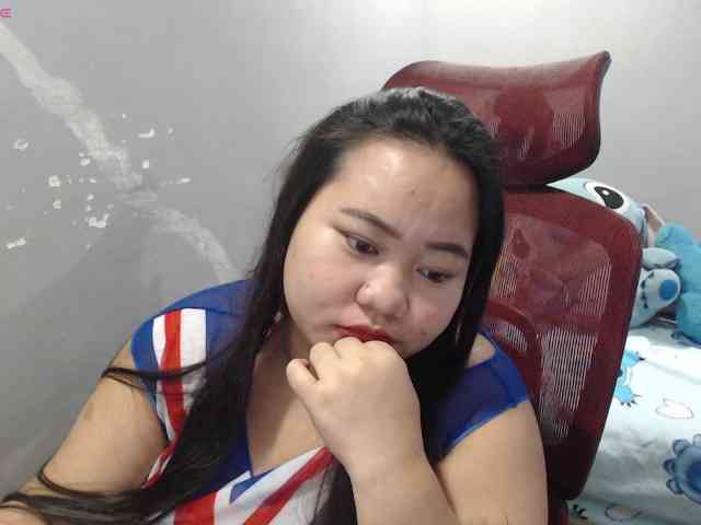 BubbleButtPinay webcam