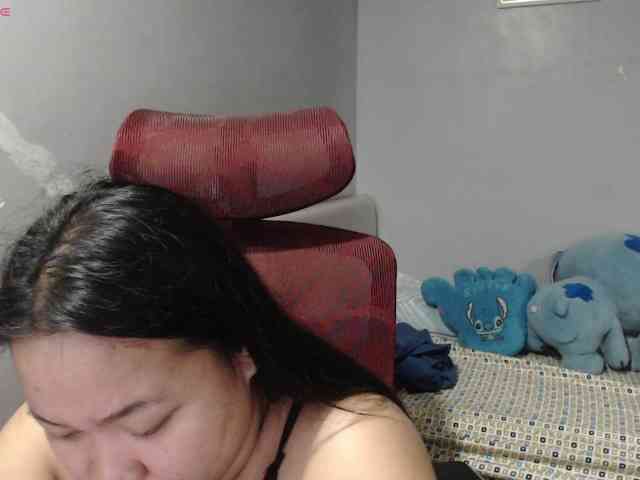 BubbleButtPinay
