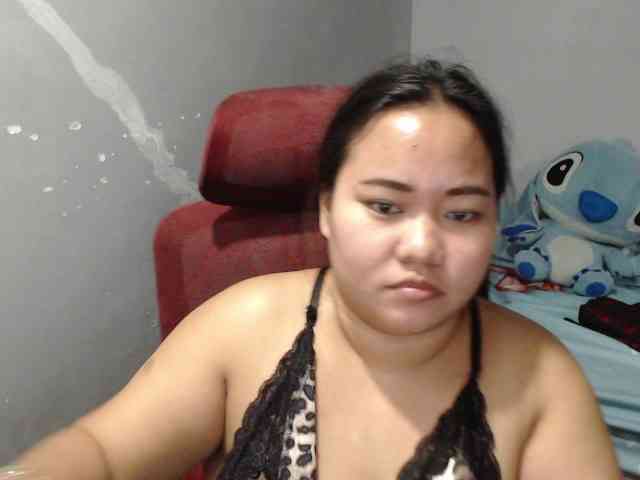 BubbleButtPinay webcam