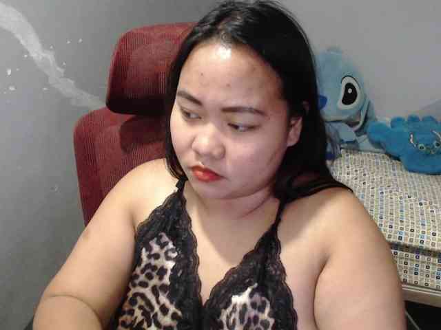 BubbleButtPinay webcam