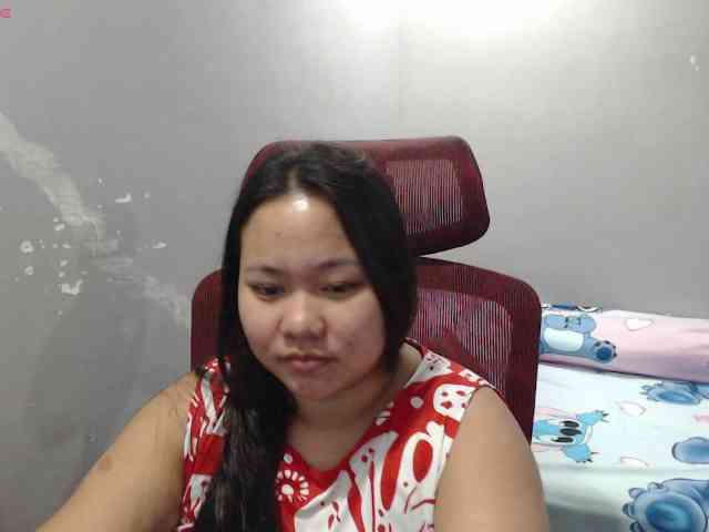 BubbleButtPinay webcam