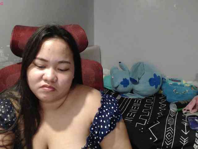 BubbleButtPinay webcam