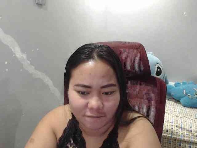 BubbleButtPinay webcam