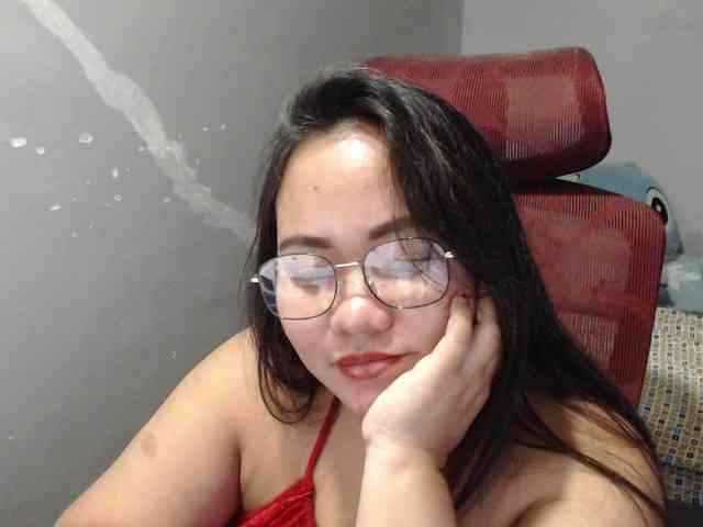 BubbleButtPinay webcam