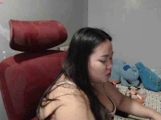 BubbleButtPinay