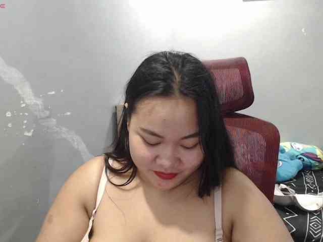 BubbleButtPinay webcam