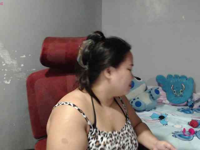 BubbleButtPinay Live Webcam on BongaCams