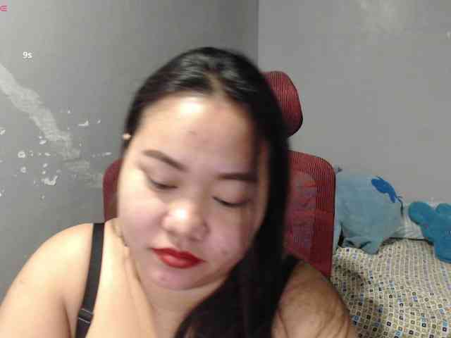 BubbleButtPinay webcam