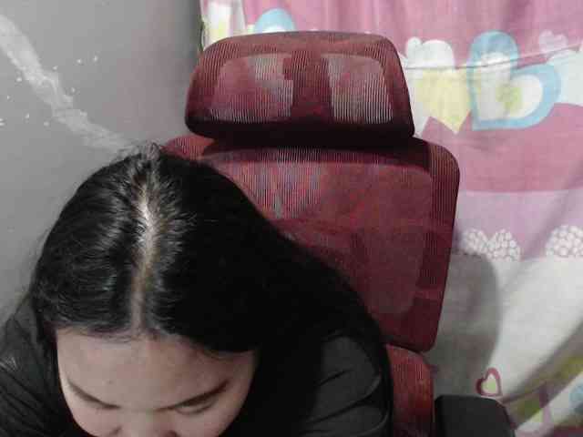 BubbleButtPinay webcam