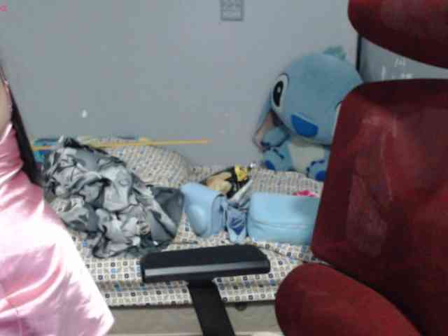 bubblebuttpinay's live room