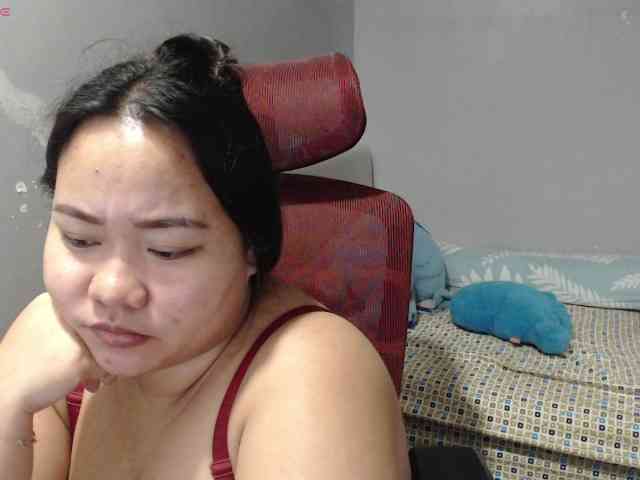 BubbleButtPinay webcam
