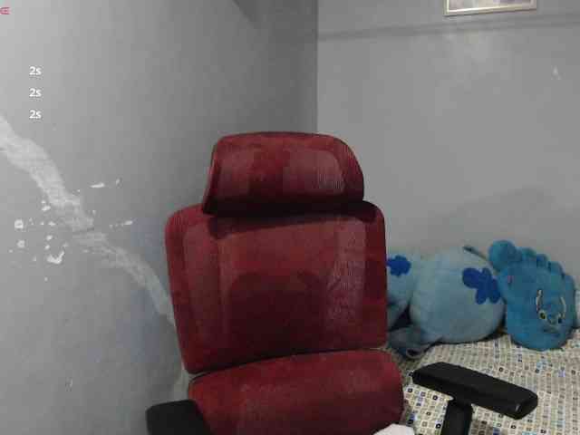 BubbleButtPinay webcam