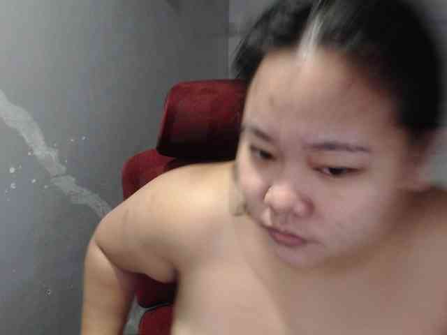 BubbleButtPinay webcam