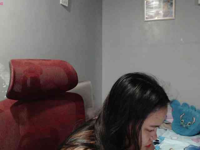 BubbleButtPinay webcam