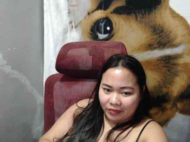 BubbleButtPinay webcam
