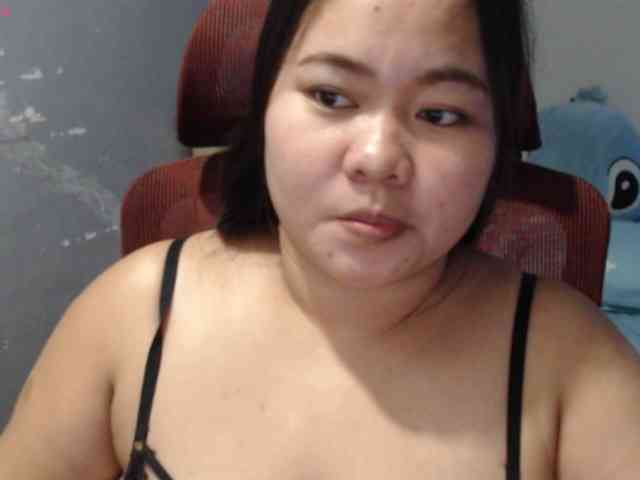 BubbleButtPinay webcam