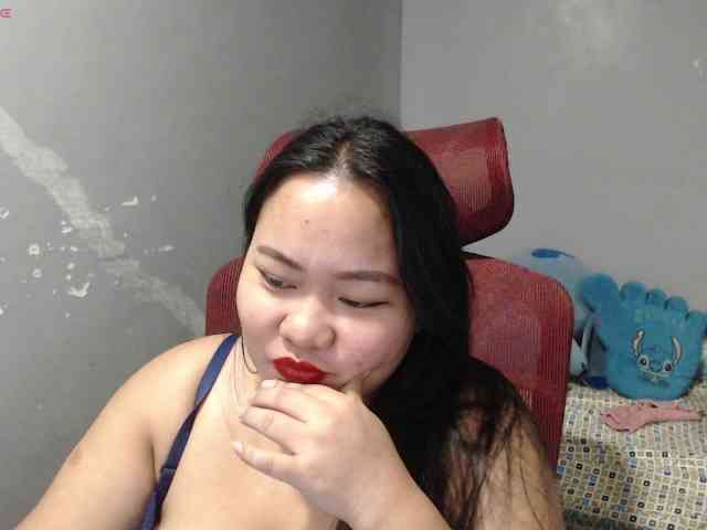 BubbleButtPinay webcam