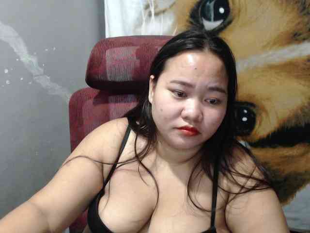 BubbleButtPinay webcam