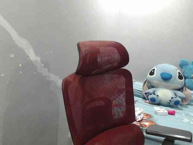 BubbleButtPinay webcam