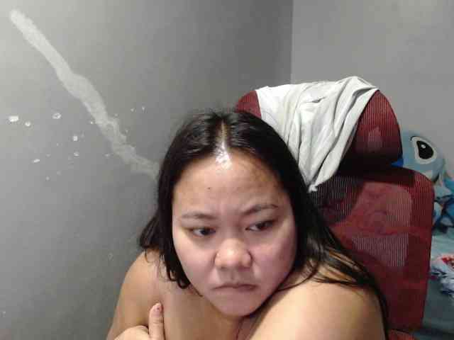 BubbleButtPinay webcam