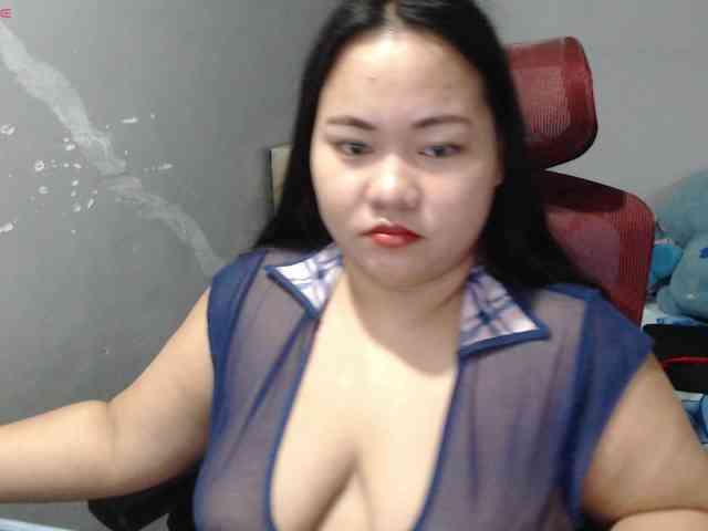 BubbleButtPinay webcam
