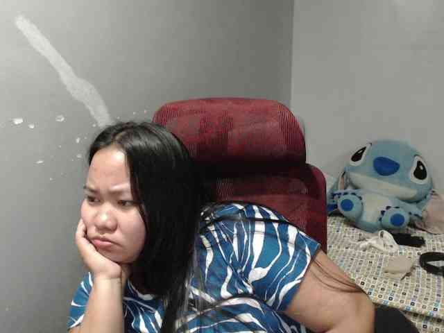 BubbleButtPinay webcam