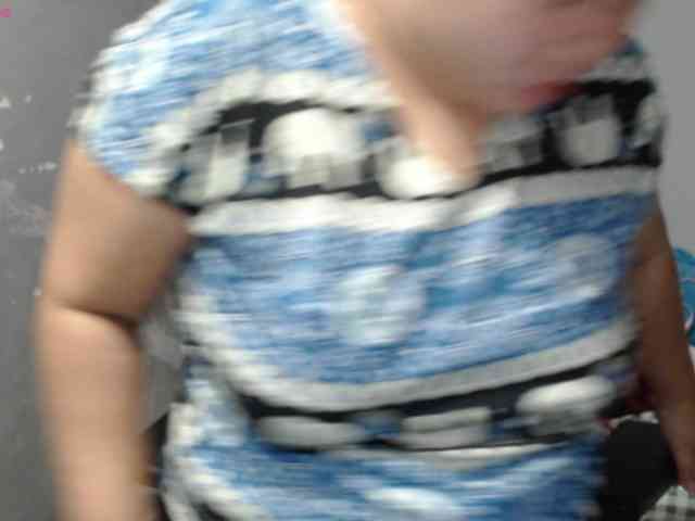 BubbleButtPinay webcam