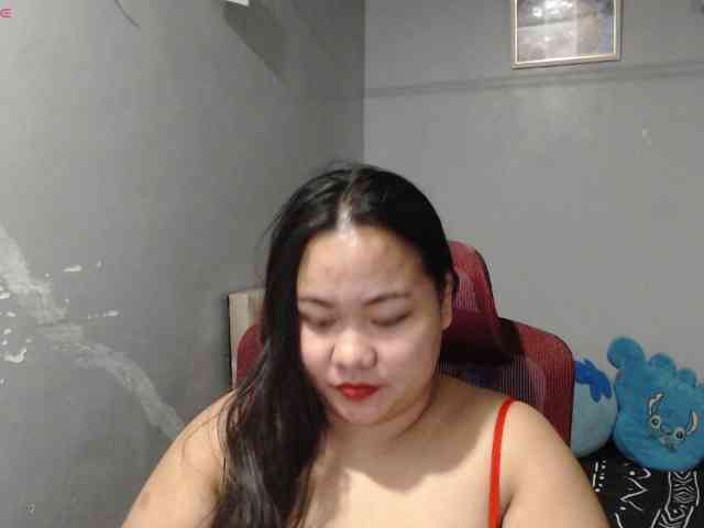 BubbleButtPinay webcam